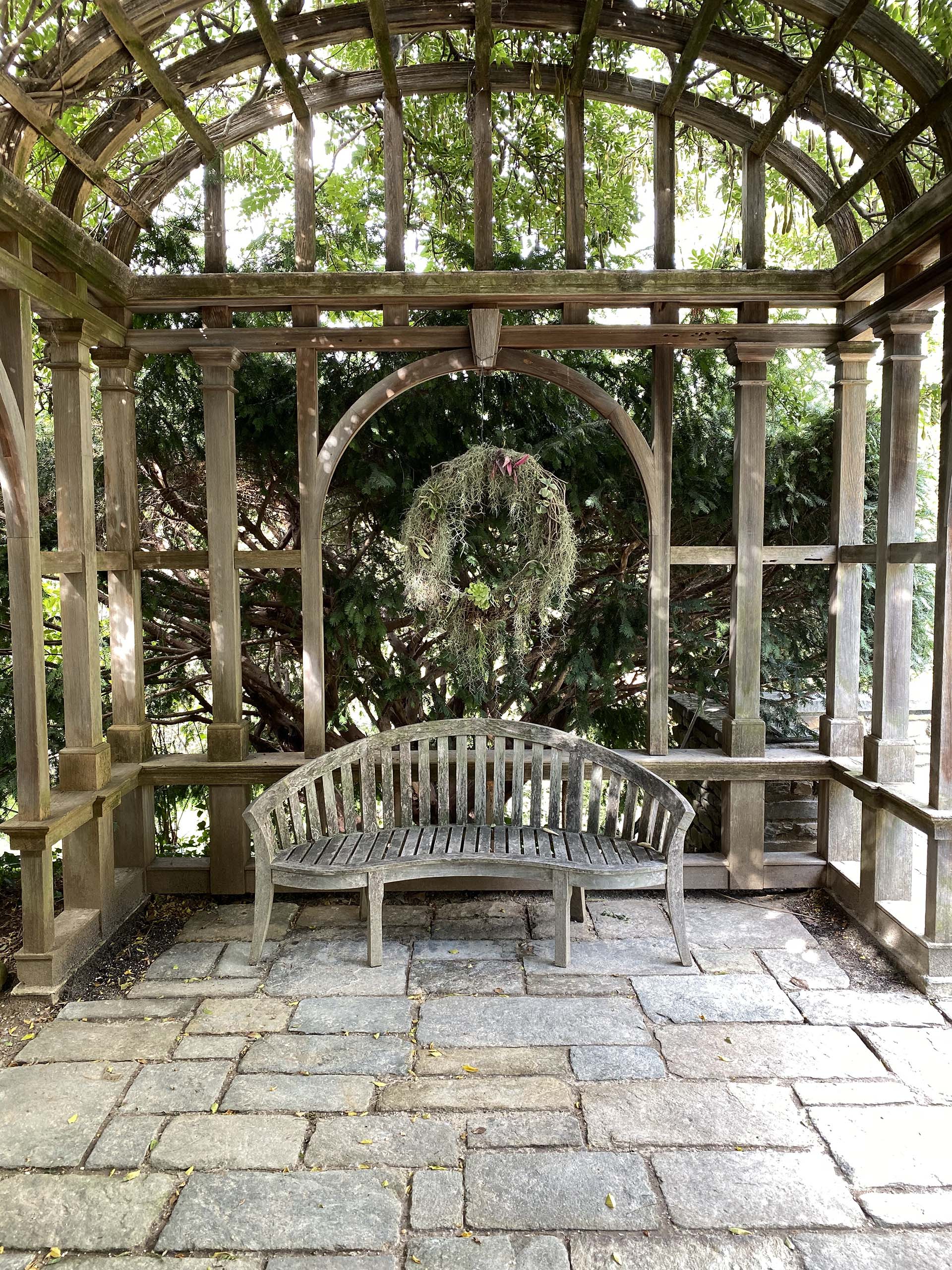 3 Wharton-Bench-Dumbarton-Oaks-Teak